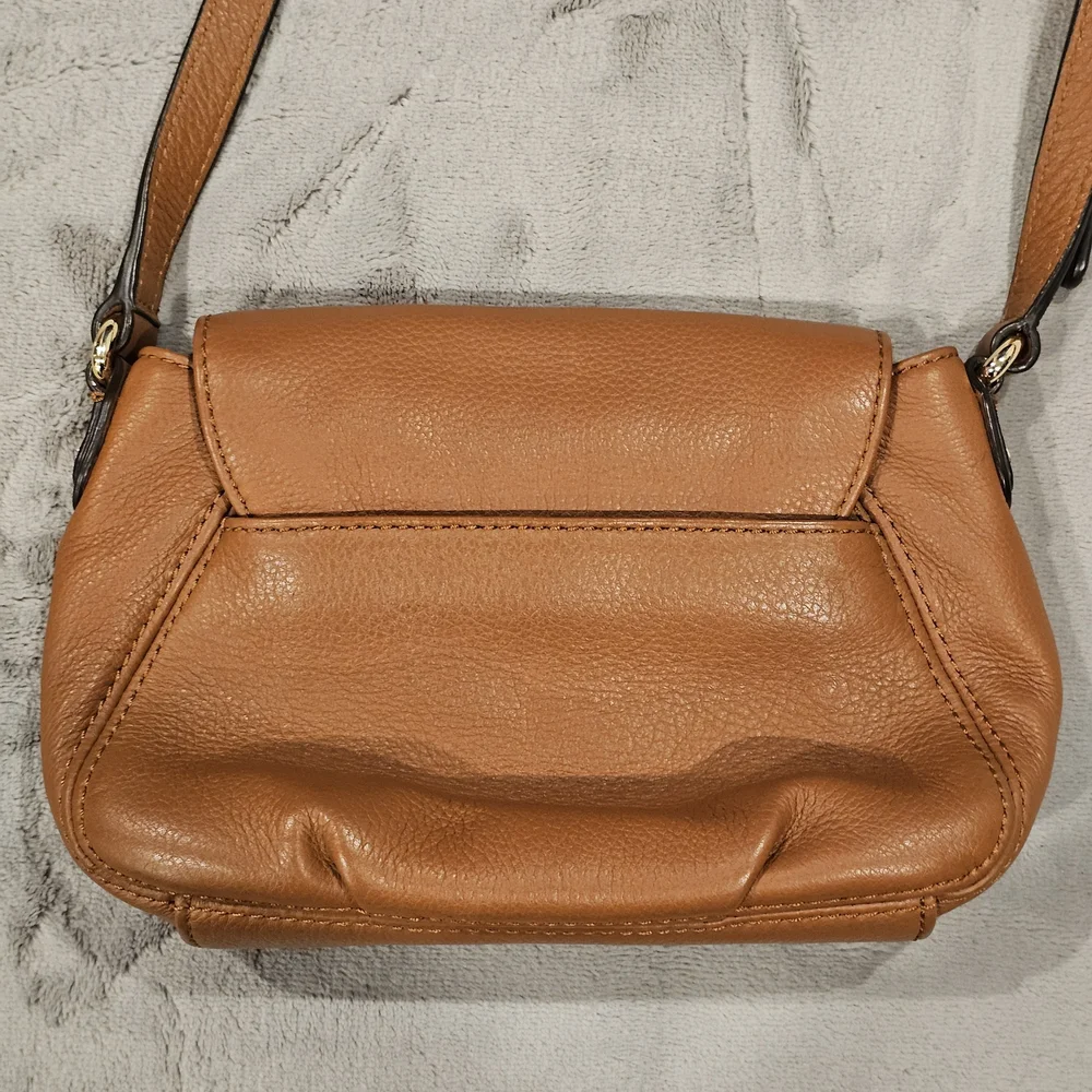 MICHAEL KORS Small Crossbody Bag / Tan Leather - Picture 10 of 16